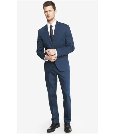 express blue photographer suit.